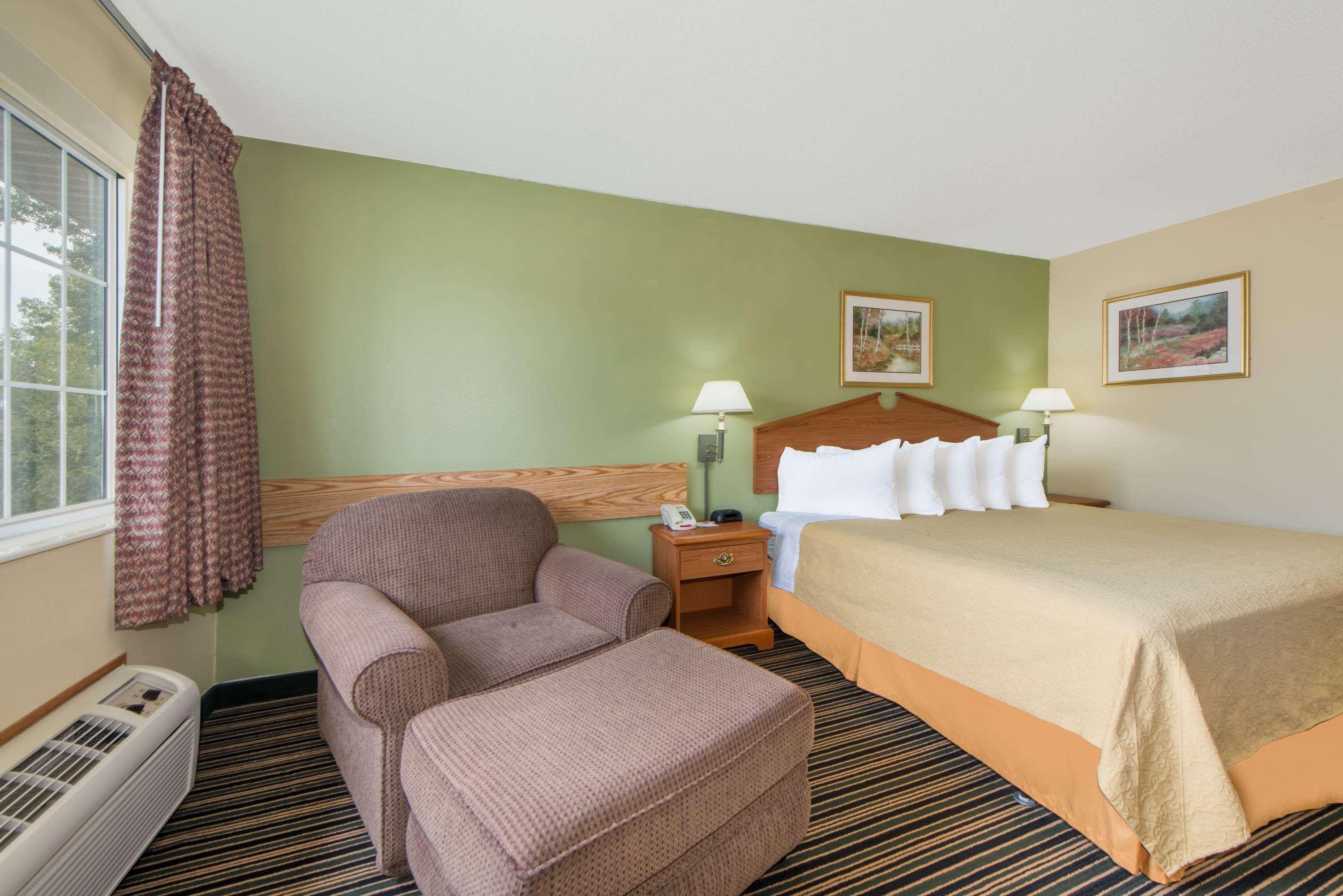 Days Inn By Wyndham Ottumwa Ngoại thất bức ảnh